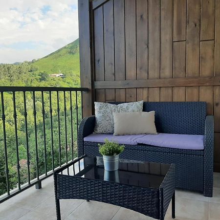 Apartamentos El Llanin Onís Екстериор снимка