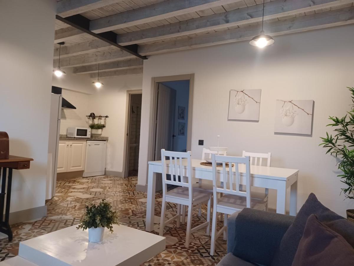 Apartamentos El Llanin Onís Екстериор снимка