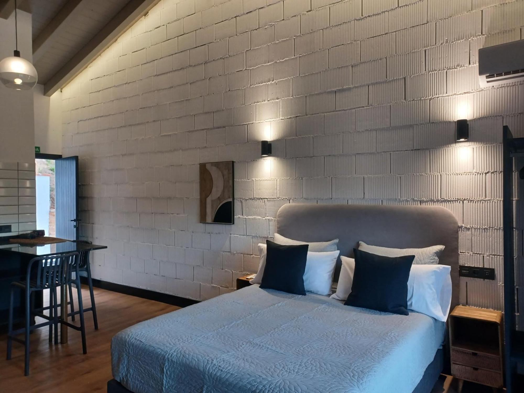 Apartamentos El Llanin Onís Екстериор снимка
