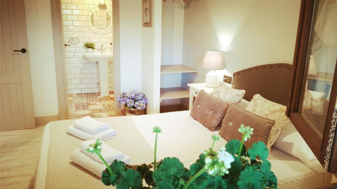 Apartamentos El Llanin Onís Екстериор снимка